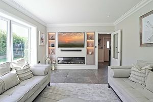 Living Room- click for photo gallery